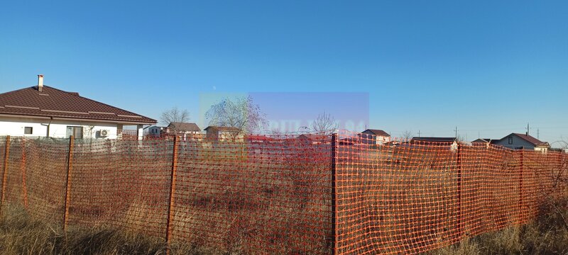 Sabareni, teren intravilan construibil, cu utilitati in apropiere